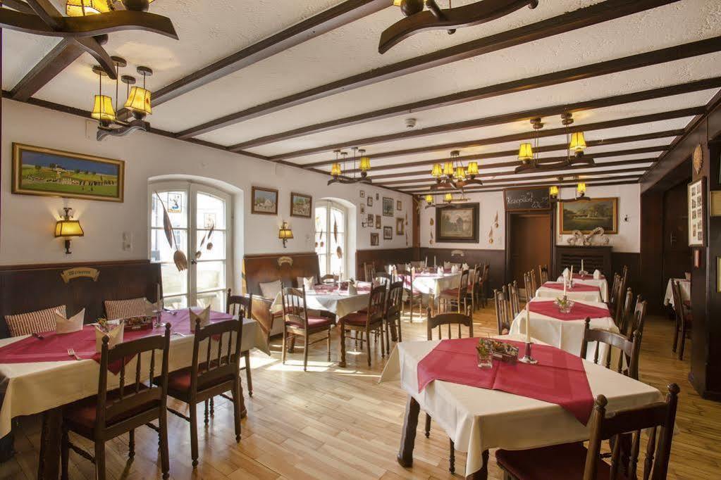 Weichandhof 4* Munich